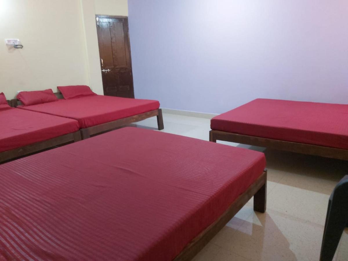 Calangute Pristine Hotel Luaran gambar